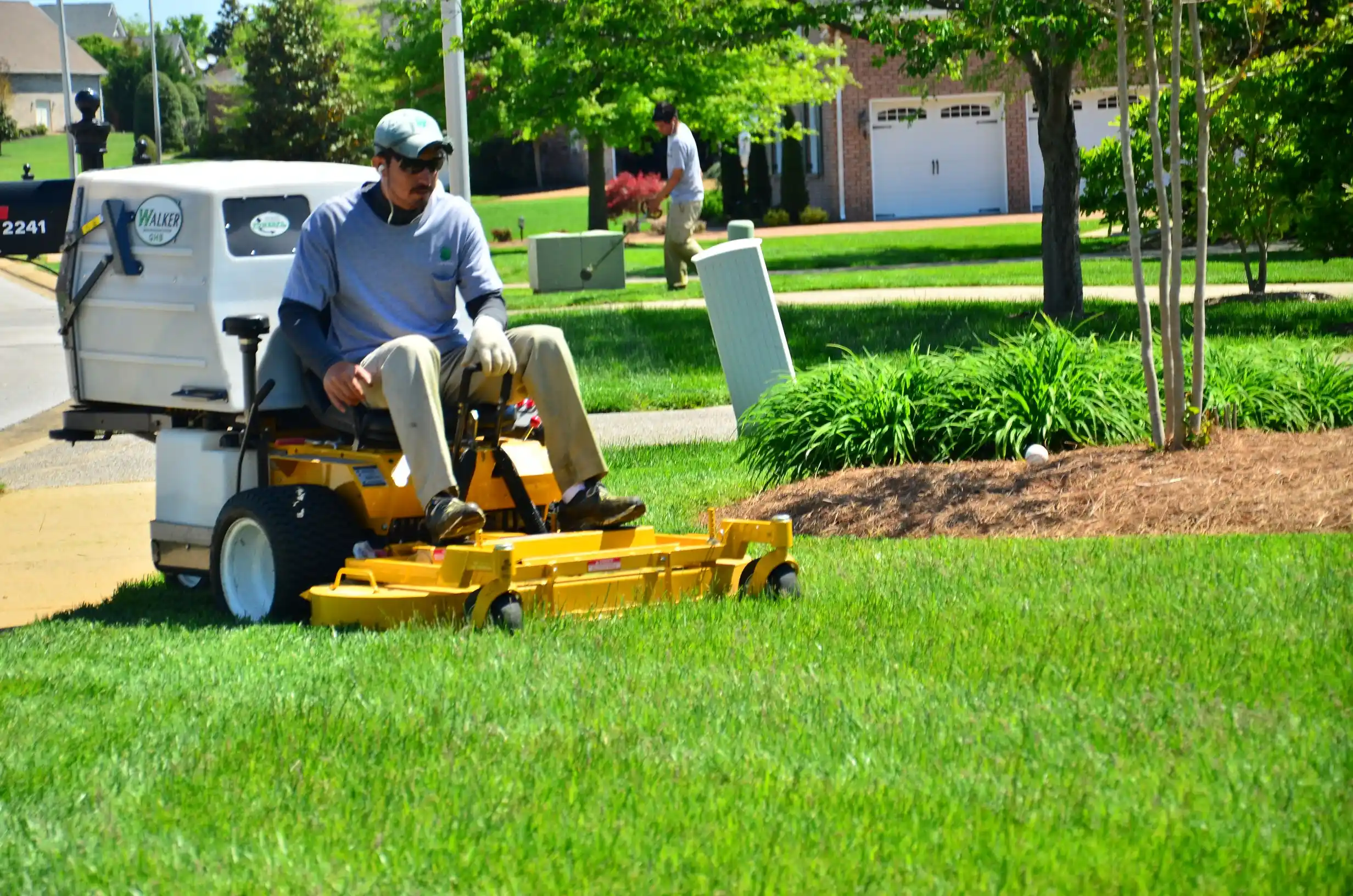 Top-rated landscape installation in Yoakum, TX - Cf Improvements